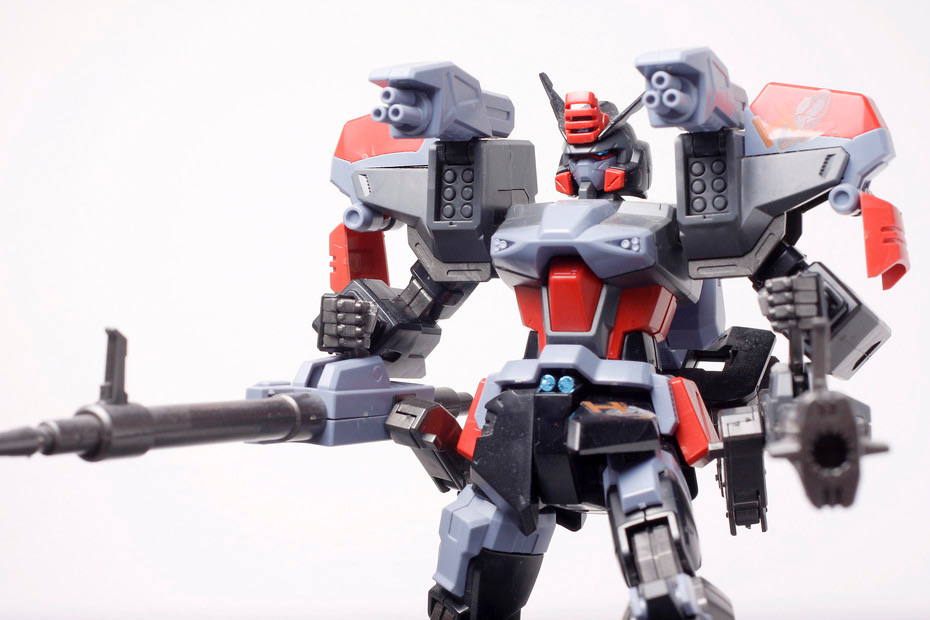 1/100 LH-GAT-X103 Hail Buster Gundam by Bandai