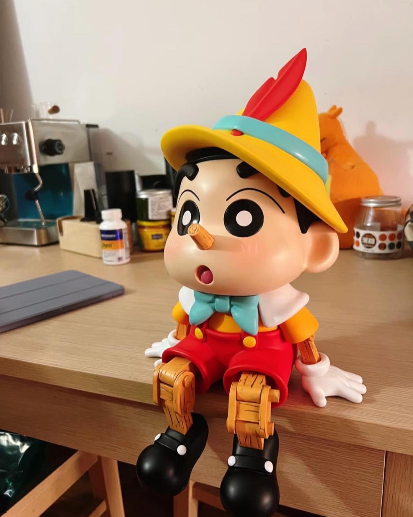 โมเดล Crayon Shinchan x Pinocchio