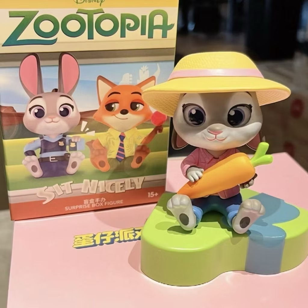 โมเดลได้ 1ตัว Disney - Zootopia - Sit Nicely Series by Miniso
