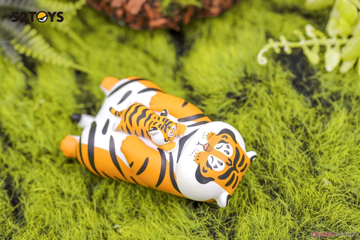 Xiaohu Fat Tiger with Baby by 52Toys (Set of 8+1secret)