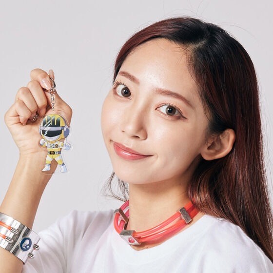 PRE-ORDER : Choudenshi Bioman x AIKA ELECTRONICS Acrylic Charm