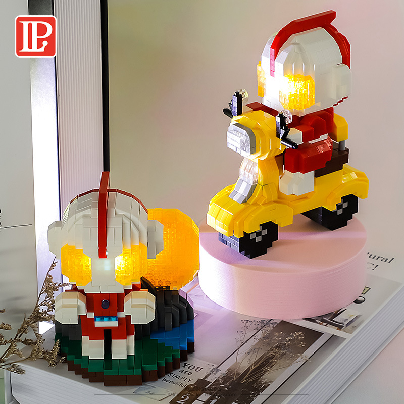 LP 210636-210639 Ultraman มีไฟ