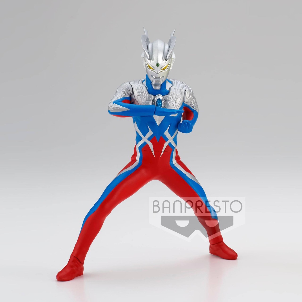 Pre-order : ULTRAMAN ZERO HERO'S BRAVE STATUE FIGURE ULTRAMAN ZERO (VER.A/B)
