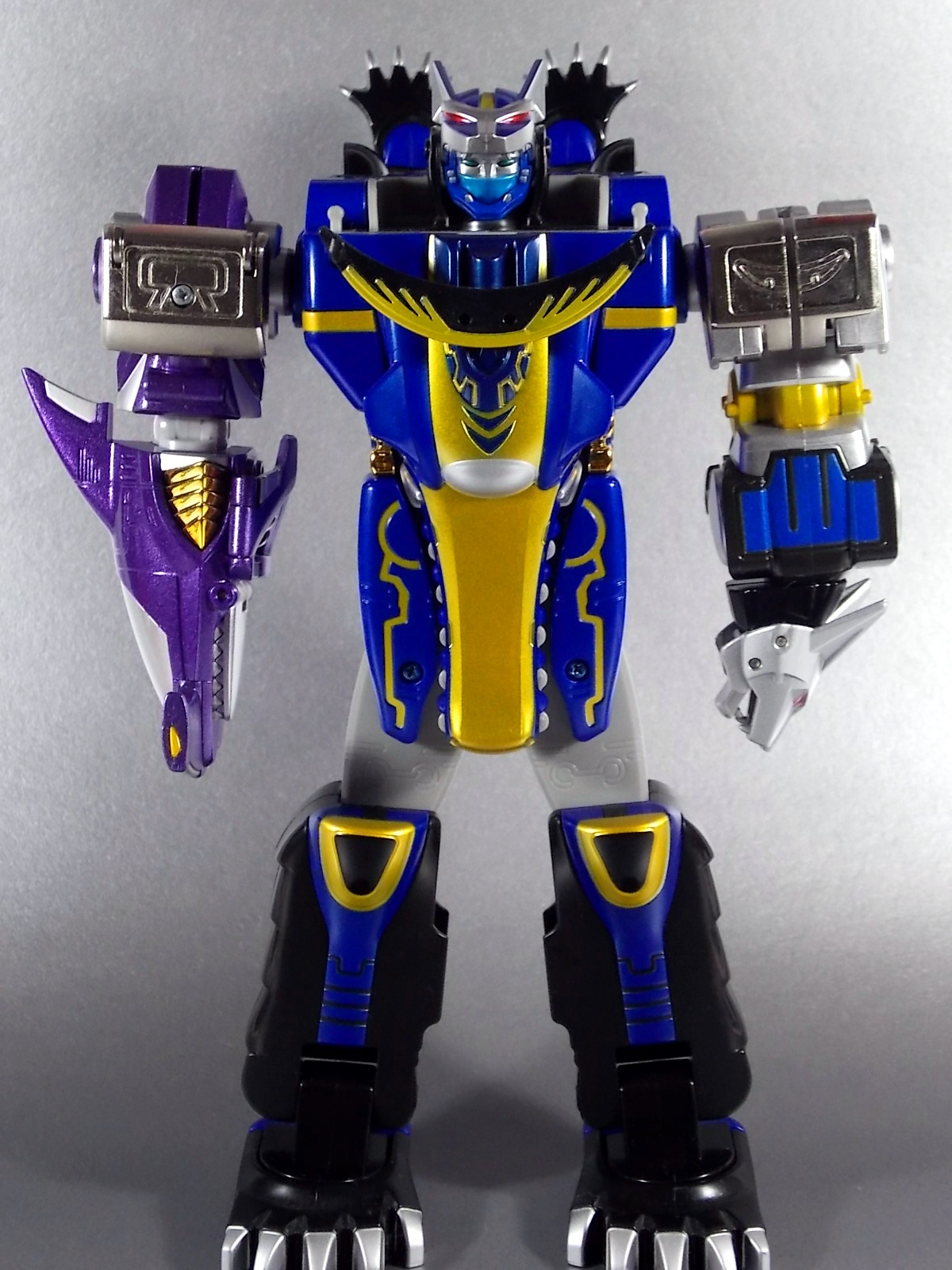 Hyakujuu Sentai Gaoranger - DX Gao Hunter Blue Moon Ver by Bandai