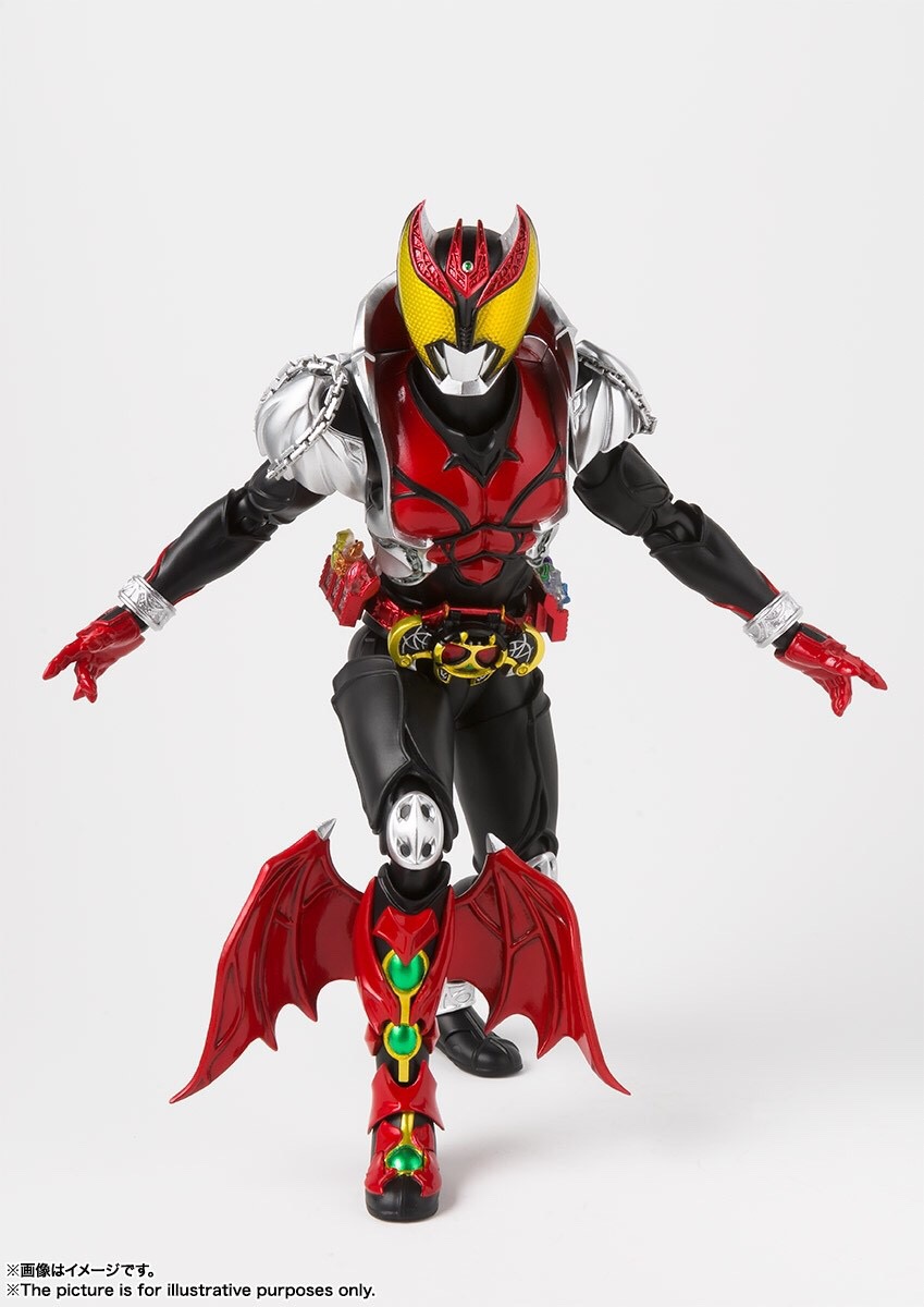 Pre-order : S.H.FIGUARTS (SHINKOCCOU SEIHOU) KAMEN RIDER KIVA FORM ACTION FIGURE (WITH BONUS)