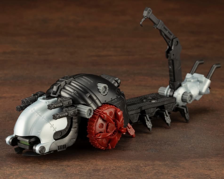 Pre-order : 1/72 Zoids: EZ-006 Molga Full Option Set Plastic Model Kit by Kotobukiya