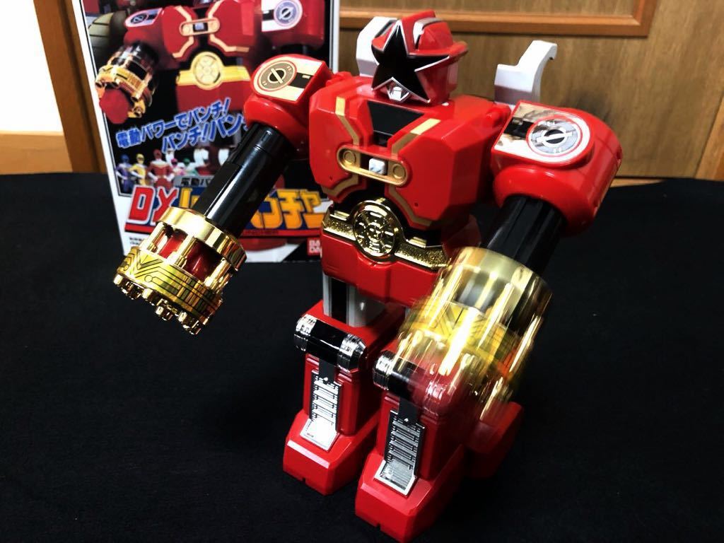 Chouriki Sentai Ohranger - DX Red Puncher by Bandai
