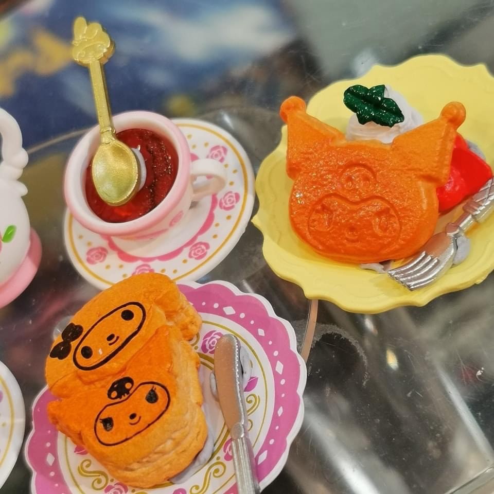 Sanrio - My Melody Kuromi Sweet Tea Party by Re-Ment (Set of 8)