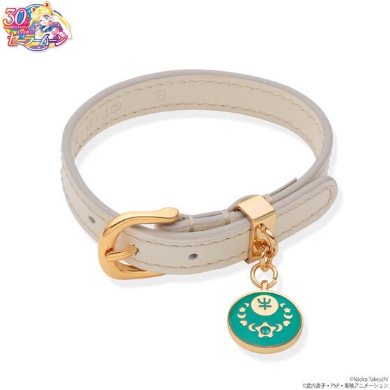 PRE-ORDER : Bishoujo Senshi Sailor Moon Genuine Leather Communication Device Bracelet