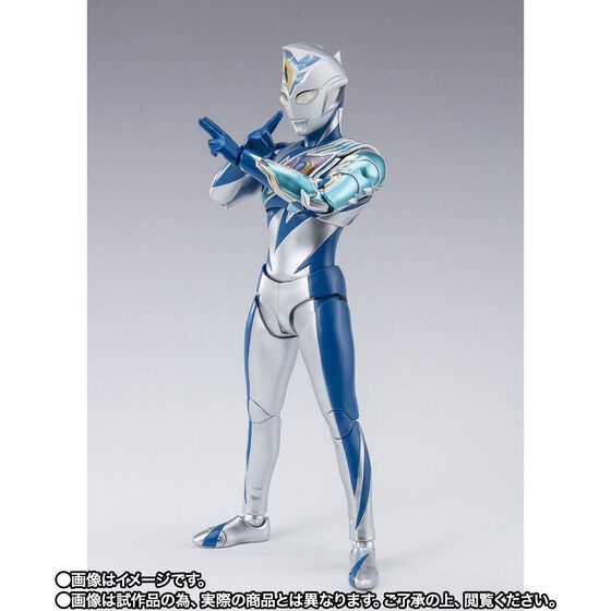 PRE-ORDER : S.H.Figuarts Ultraman Decker Miracle Type