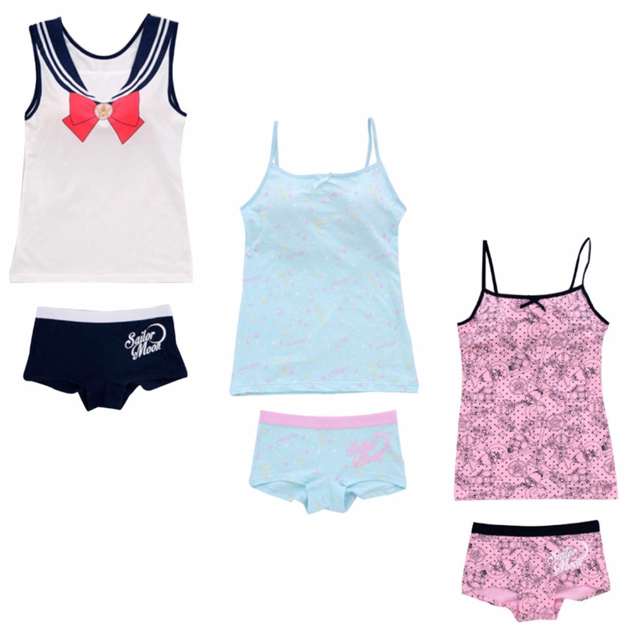 PRE-ORDER : Sailor Moon Relaxing Wear Set