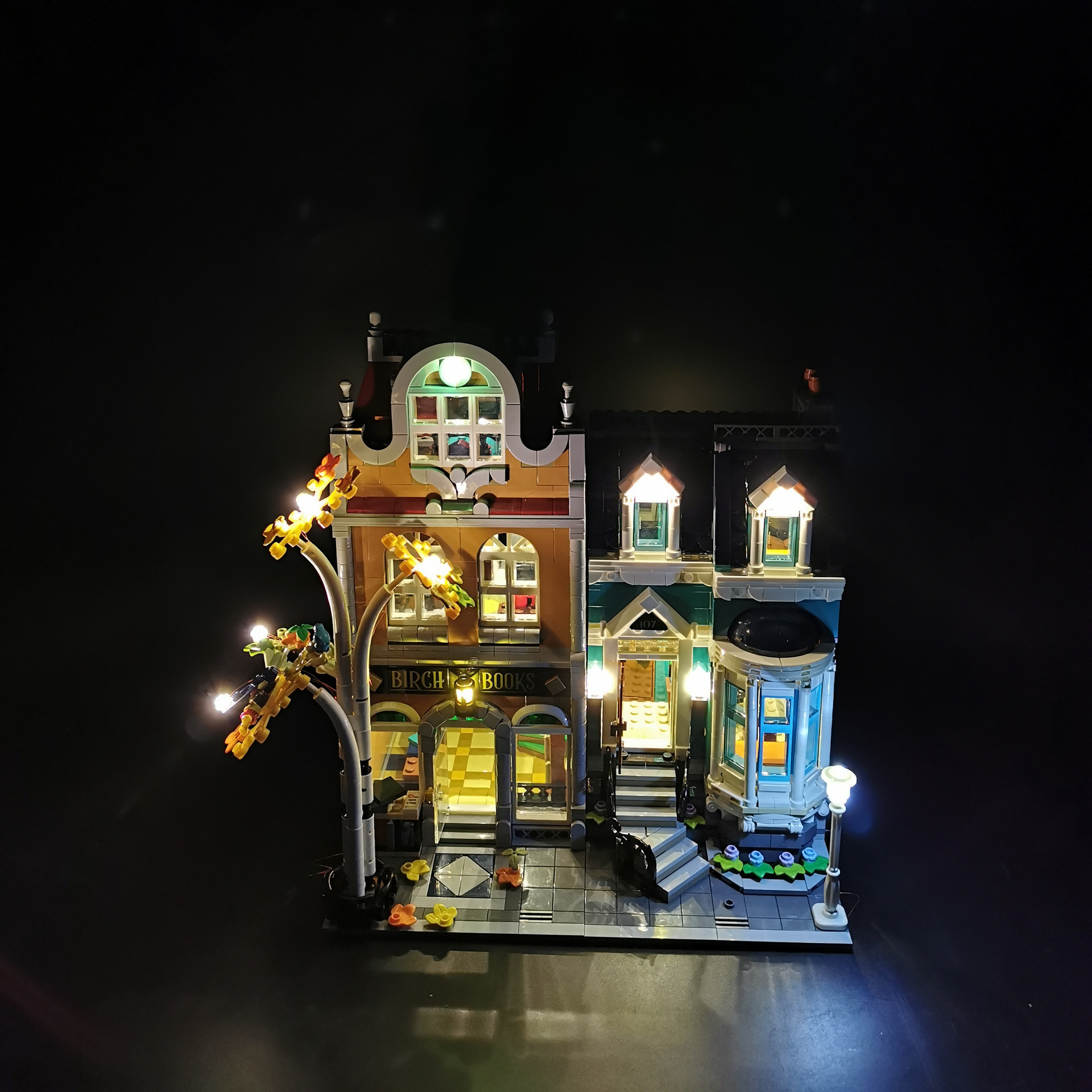 10201 Book Shop 2524pcs