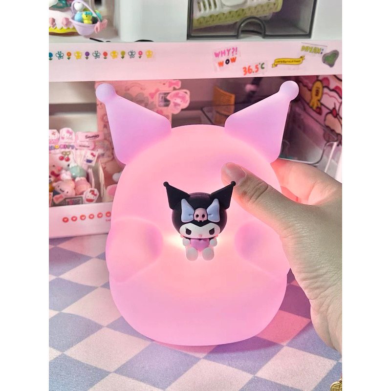 โคมไฟ คุโรมิ ลิขสิทธิ์แท้ - Sanrio - Kuromi Sofa Patting Lamp by Emie