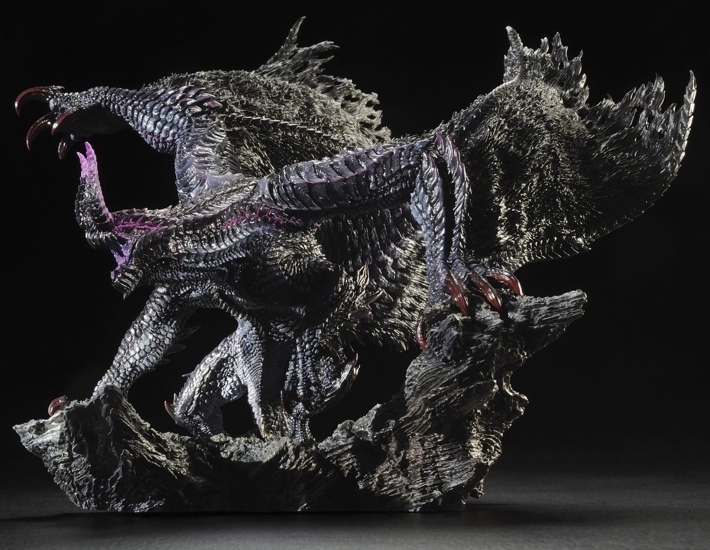 Pre-order : Monster Hunter: Capcom Figure Builder Creators Model Black Eclipse Wyvern Gore Magala (Reprint Edition) by Capcom (Reissue)