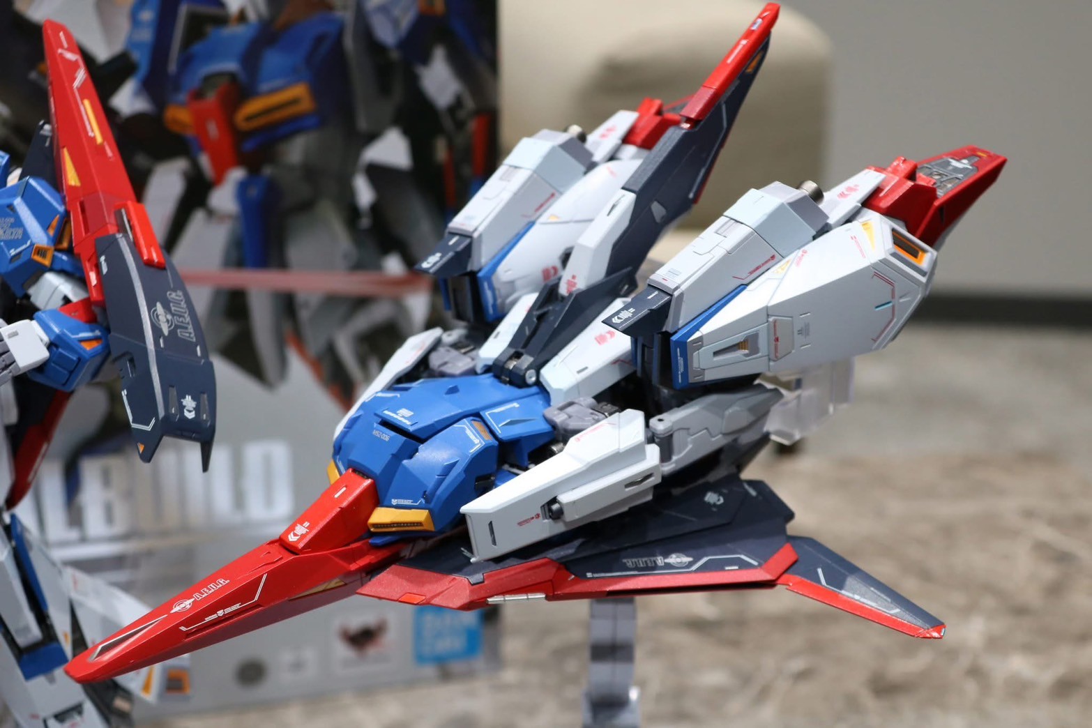 Gundam - Metal Build - Zeta Gundam by Bandai