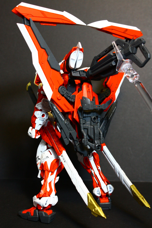 MG 1/100 Gundam Astray Red Frame Kai Ver. by Bandai