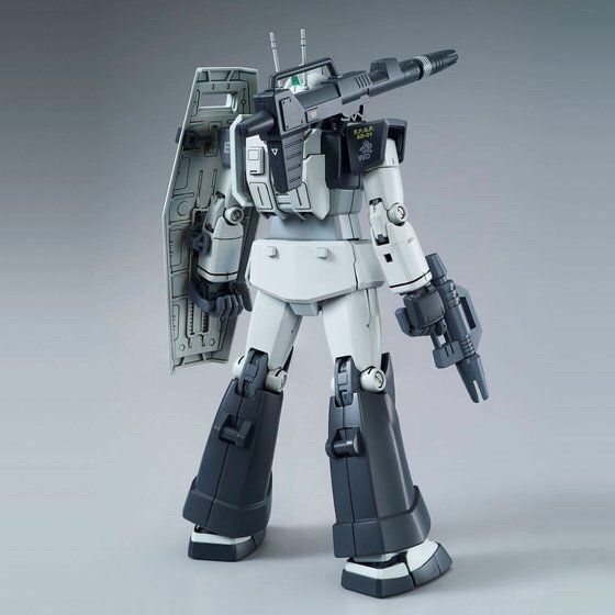 PRE-ORDER : MG 1/100 RGC-80 GM CANNON (WHITE DINGOS COLOR) PLASTIC MODEL
