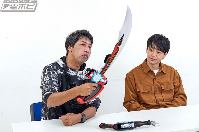 Kaizoku Sentai Gokaiger - Gokai Saber & Gokai Gun -Memorial Edition- by Premium Bandai (Limited มีกล่องน้ำตาล)