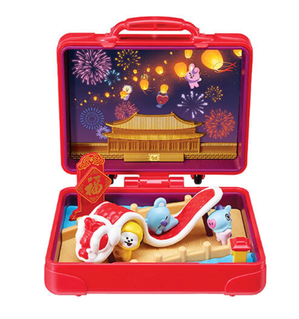 Bt21 World Tour / Stage by Line Friends