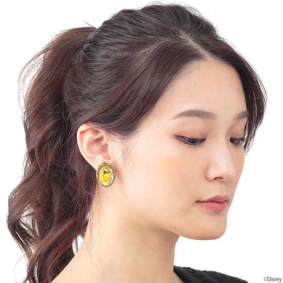 PRE-ORDER : Disney Twisted Wonderland Flower Accessory Earrings