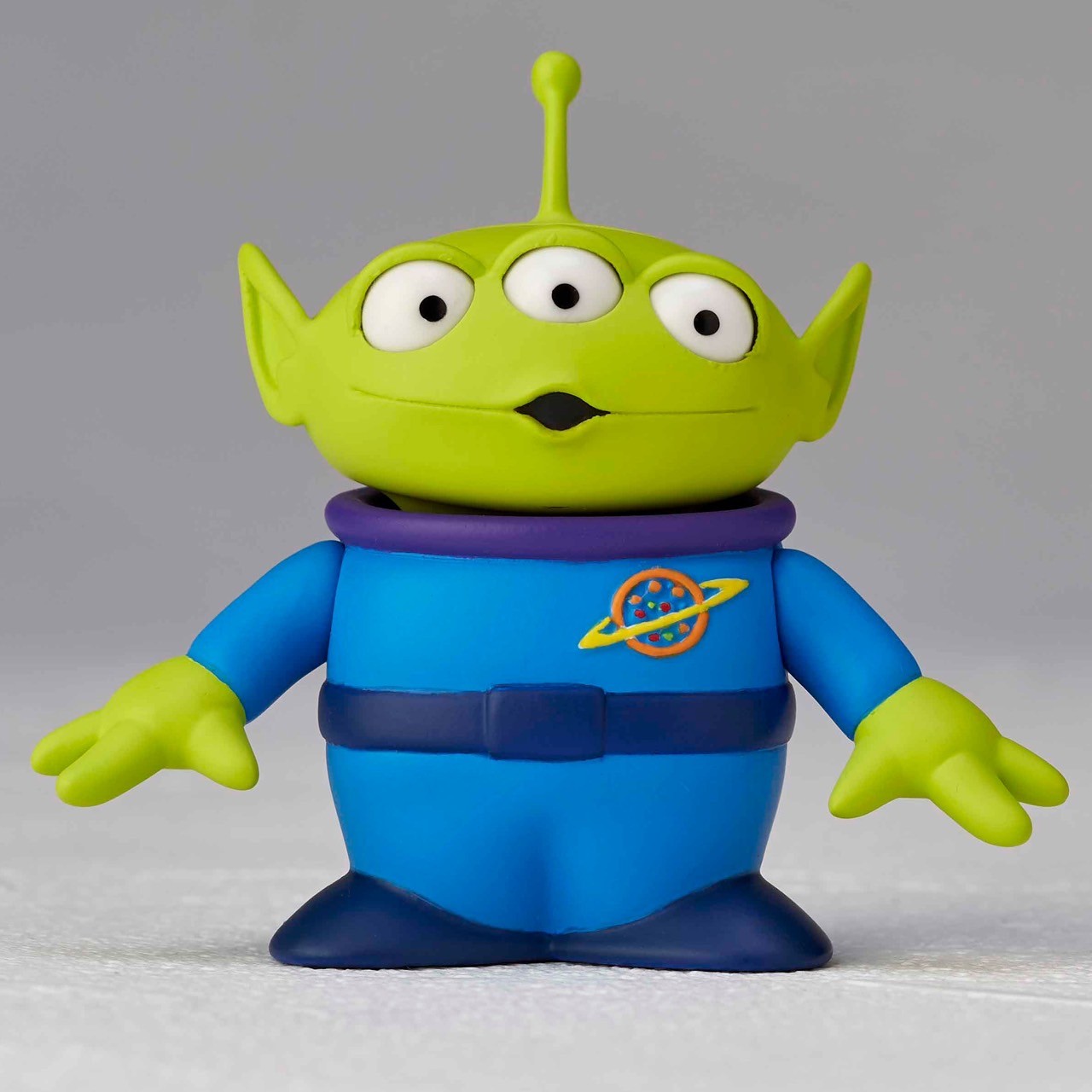 Pre-order : Revoltech Toy Story Buzz Lightyear Ver.1.5 by Kaiyodo