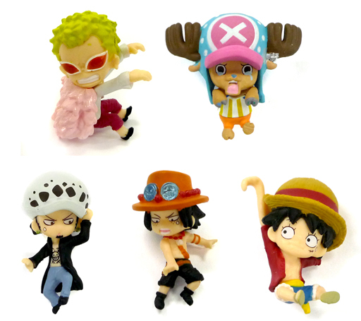 $ One Piece Devil Fruit Users at the Edge of Water 01