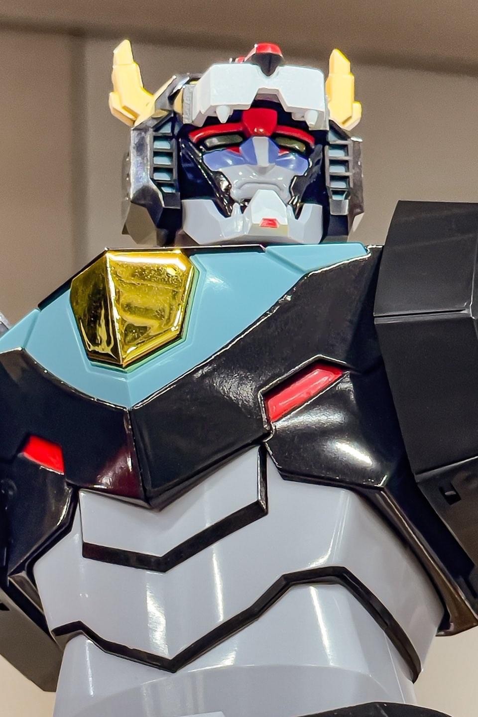 Pre-order : RIOBOT Voltron (Normal ver.) by Sentinel