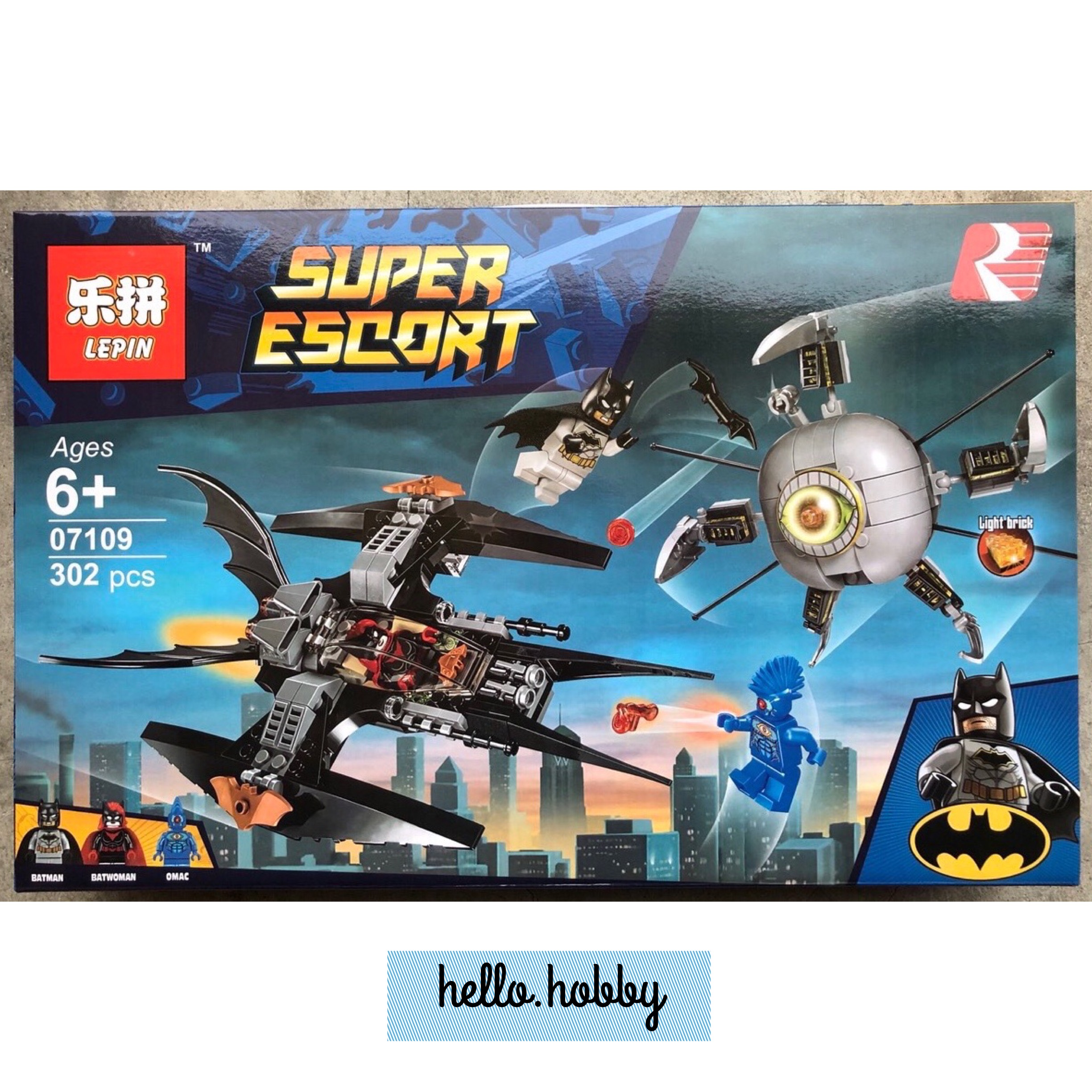 Lepin 07109 Batman Brother Eye Takedown 302pcs