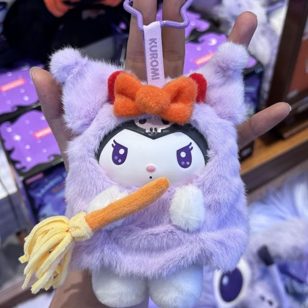 ตุ๊กตาพวงกุญแจ Sanrio - Halloween Candy Carnival Night Series Vinyl Plush Pendant Keychain by Miniso