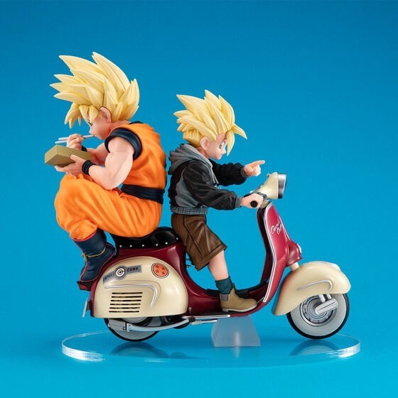 PRE-ORDER : Desktop Real McCoy EX Dragon Ball Z Super Saiyan Son Goku & Super Saiyan Son Gohan & Bike