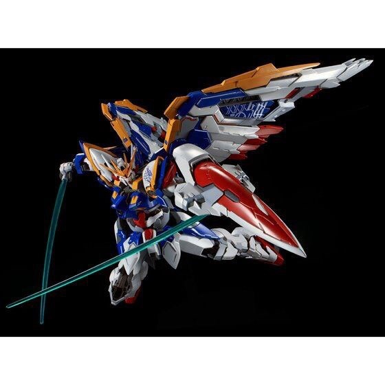 PRE-ORDER : 1/100 HIGH-RESOLUTION MODEL WING GUNDAM EW PLASTIC MODEL