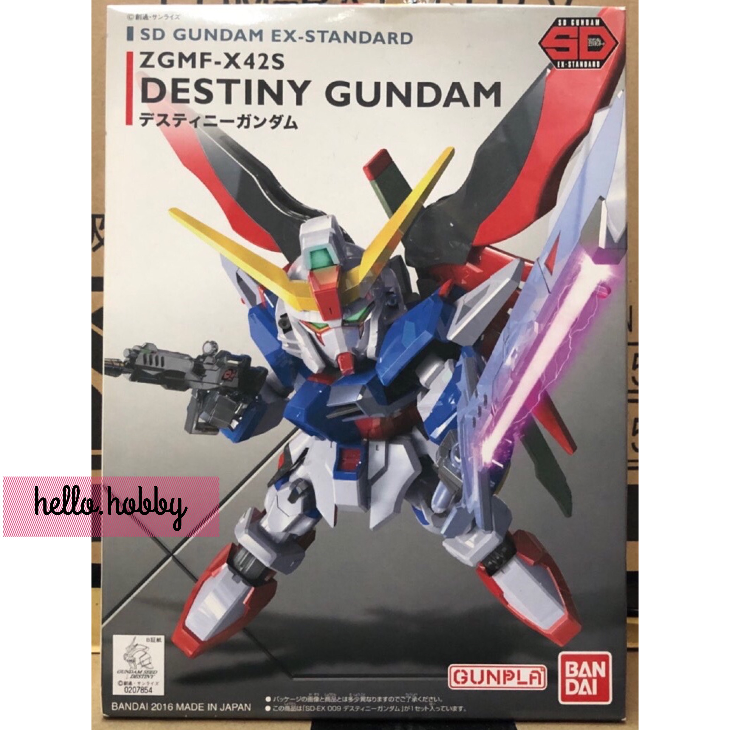 SD GUNDAM EX-STANDARD 009 Destiny Gundam by Bandai