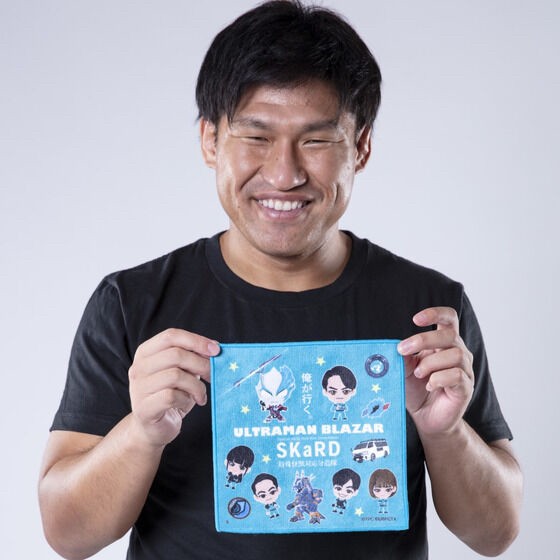 PRE-ORDER : Ultraman Blazar Deformed Mini Towel