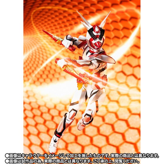 PRE-ORDER : S.H.Figuarts Kamen Rider Aguilera Queen Bee Genome