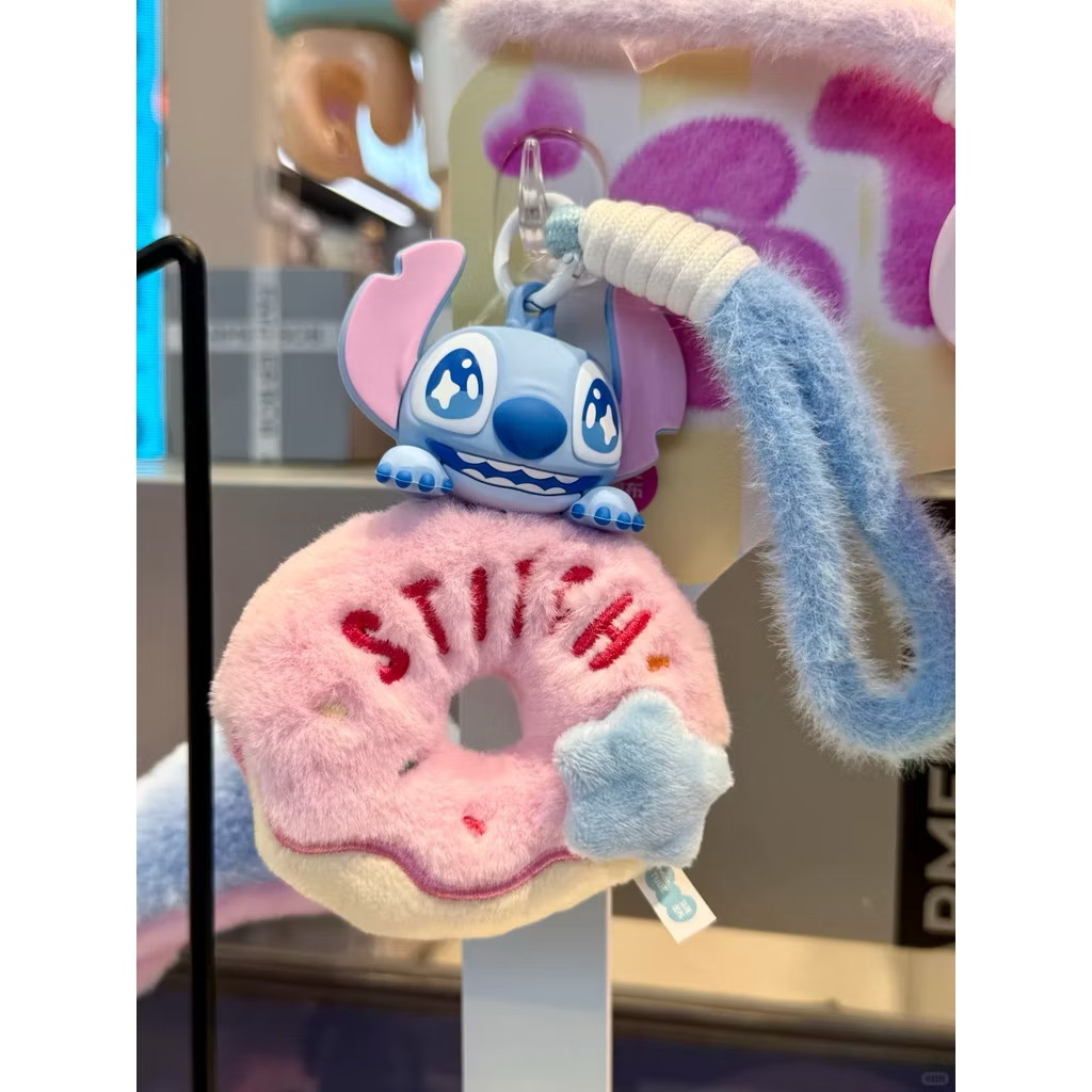 ร้าน🇹🇭 พร้อมส่ง✨ โมเดลตุ๊กตาพวงกุญแจได้ 1ตัว - Disney - Stitch Sweet Aromatherapy Pendant Series by Martube