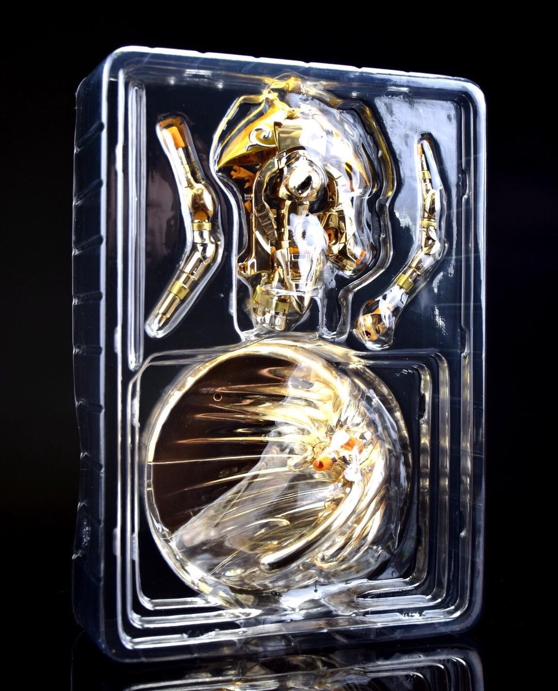 Saint Seiya Saint Cloth Myth EX Pisces Aphrodite (God Cloth) w/Initial Release Bonus Item by Bandai