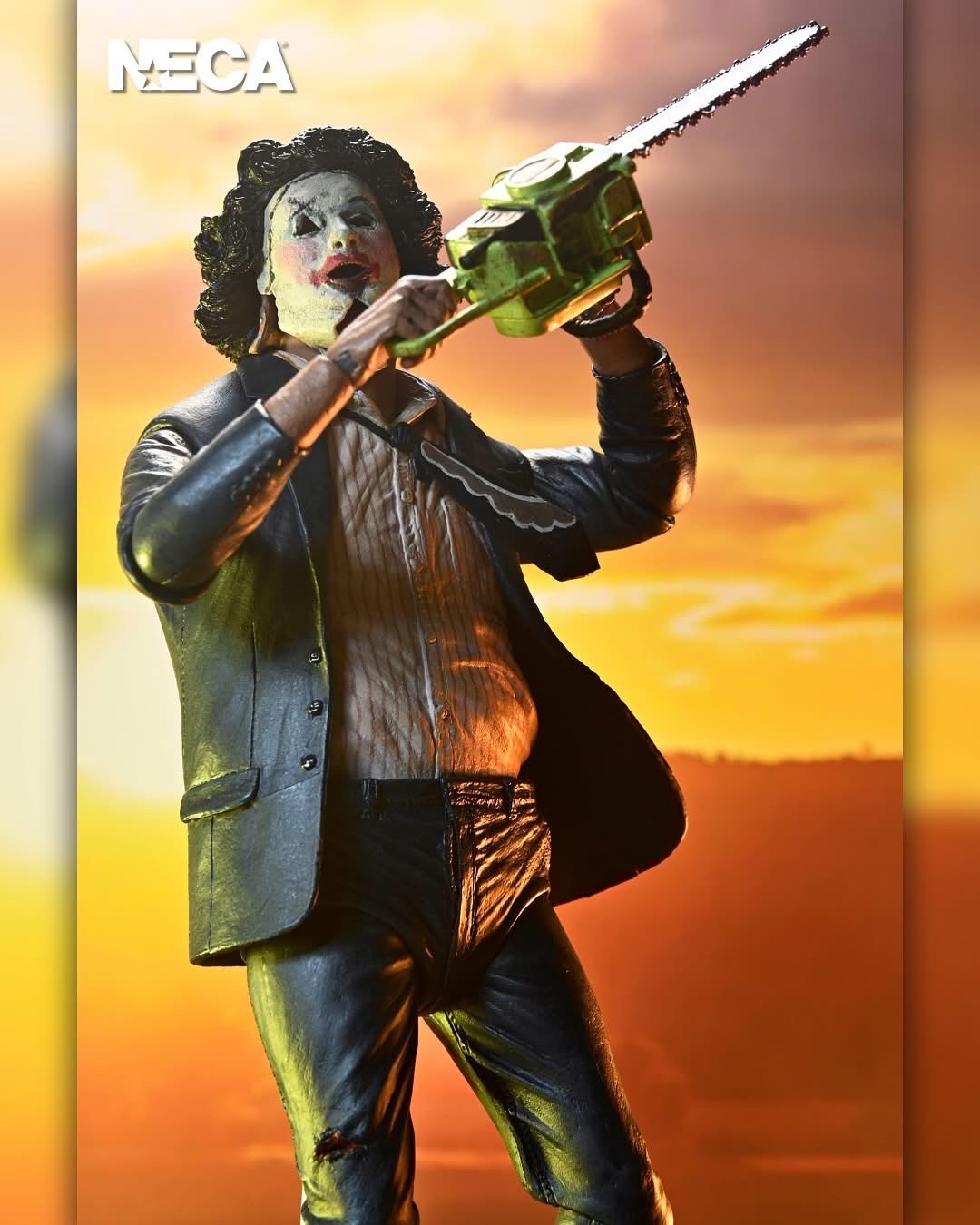 Pre-order : Texas Chainsaw Massacre 50th Anniversary Ultimate Leatherface with Pretty Woman Mask 7” Scale Action Figure by NECA