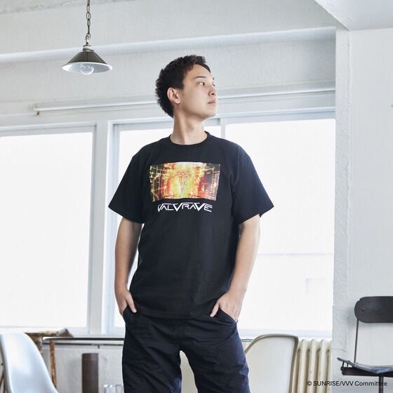 PRE-ORDER : Valvrave the Liberator T-shirt <3 sizes available>