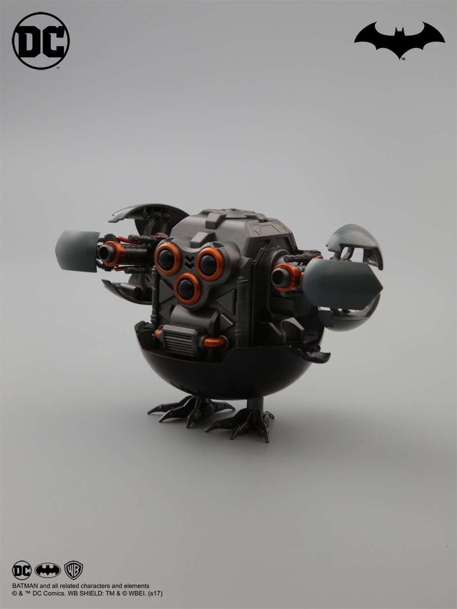 Pre-order : Q-MECH x DC COMICS BATTLE CHICKEN BATMAN VER. by CCSTOYS