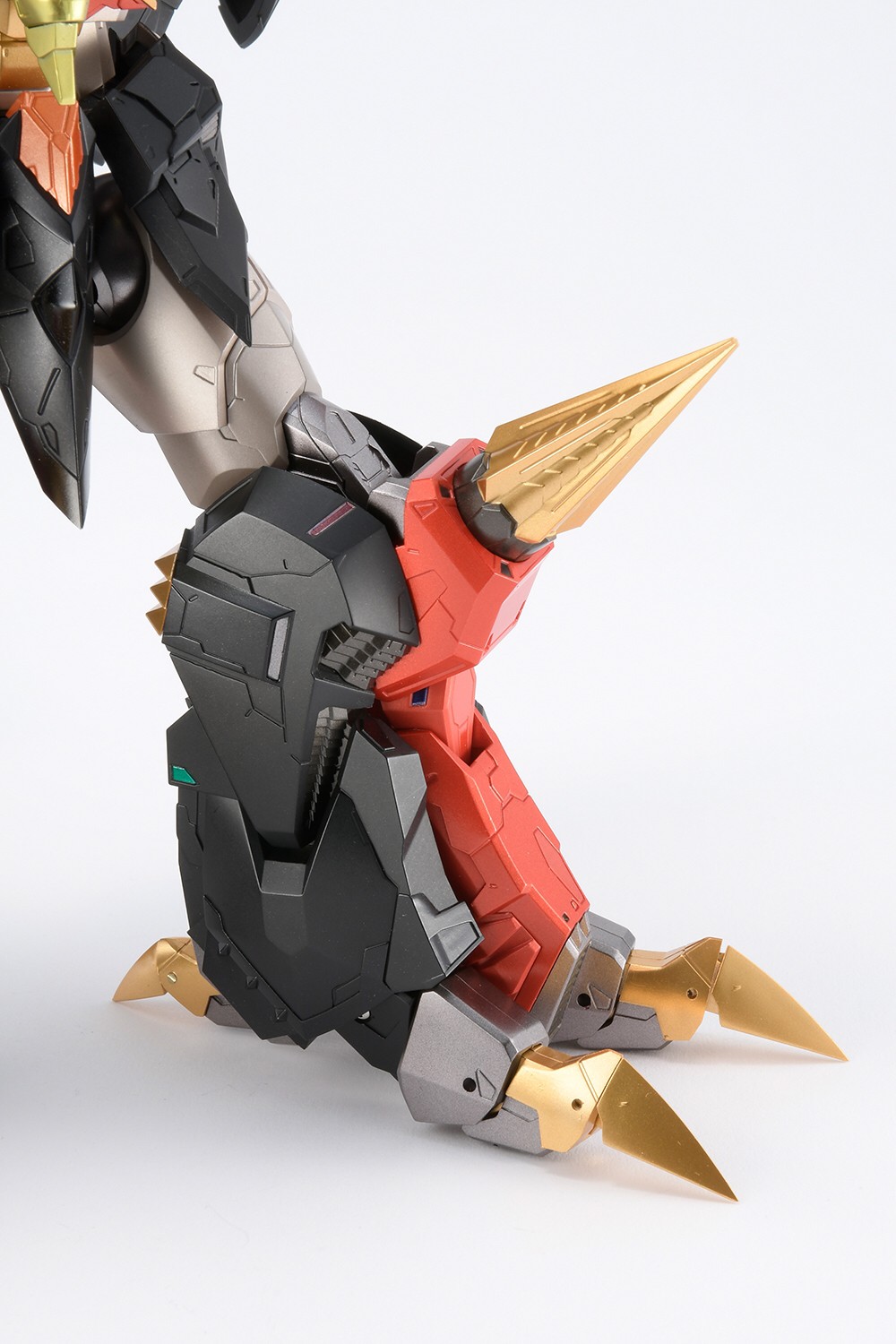 Pre-order : AMAKUNI KIZIN GENESIC GAOGAIGAR by Sen-ti-nel (Resale)