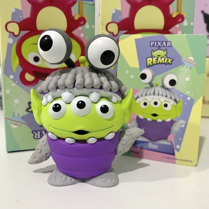 กล่องสุ่ม Miniso Alien Remix : Toy Story Little Green Men Blind Box by Herocross (Set of 9)