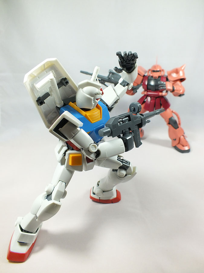 MG 1/100 RX-78-2 Gundam Ver.2.0 by Bandai