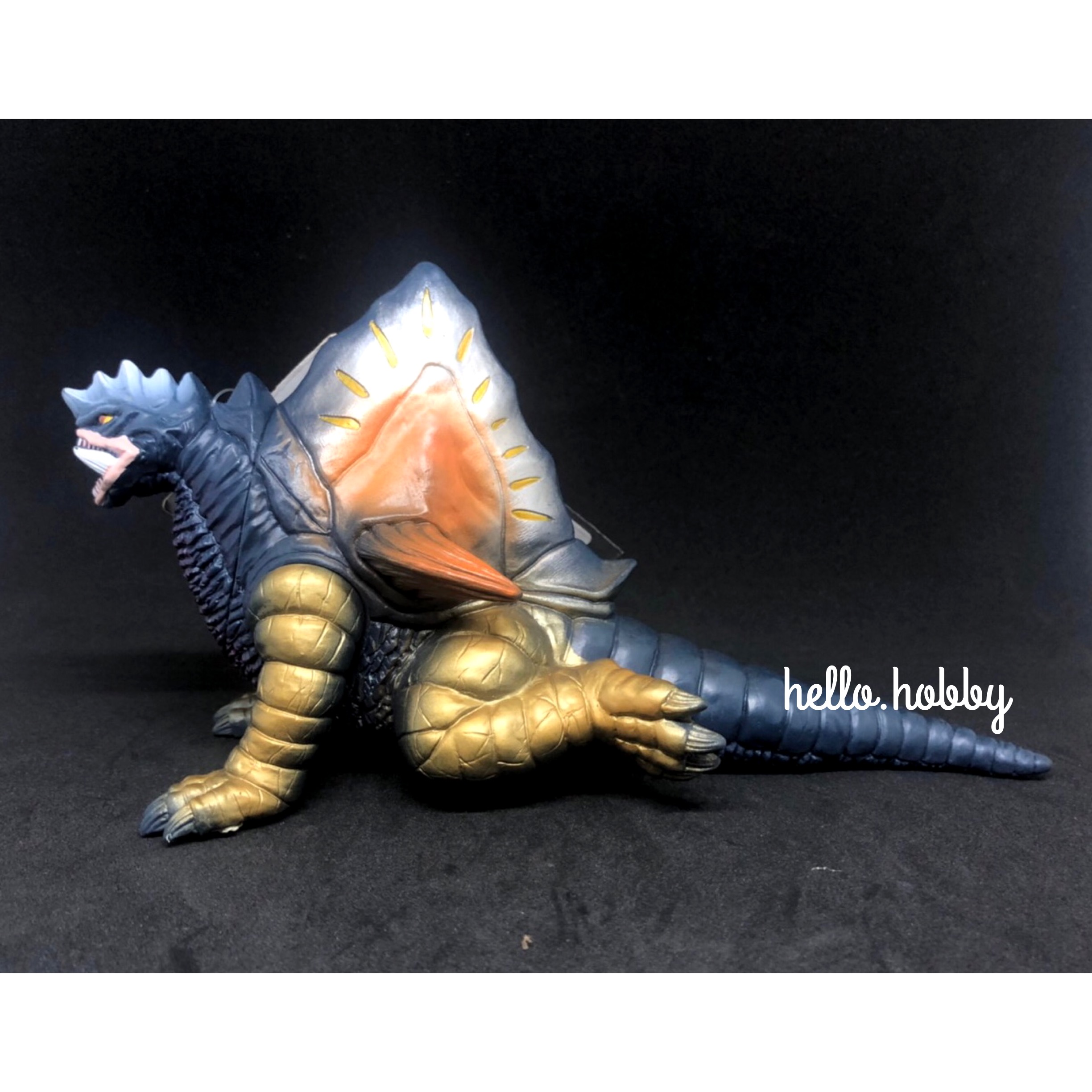 Ultra Monster Series - Ultraman Gaia 130-EX Zonnel 5” by Bandai