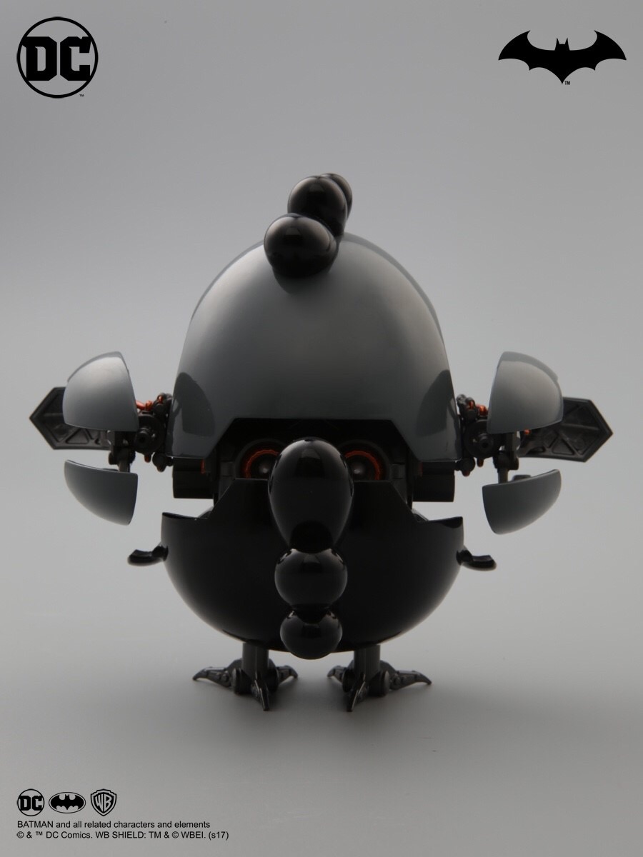 Pre-order : Q-MECH x DC COMICS BATTLE CHICKEN BATMAN VER. by CCSTOYS
