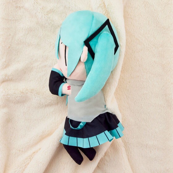PRE-ORDER : Hatsune Miku USB Warm Blanket