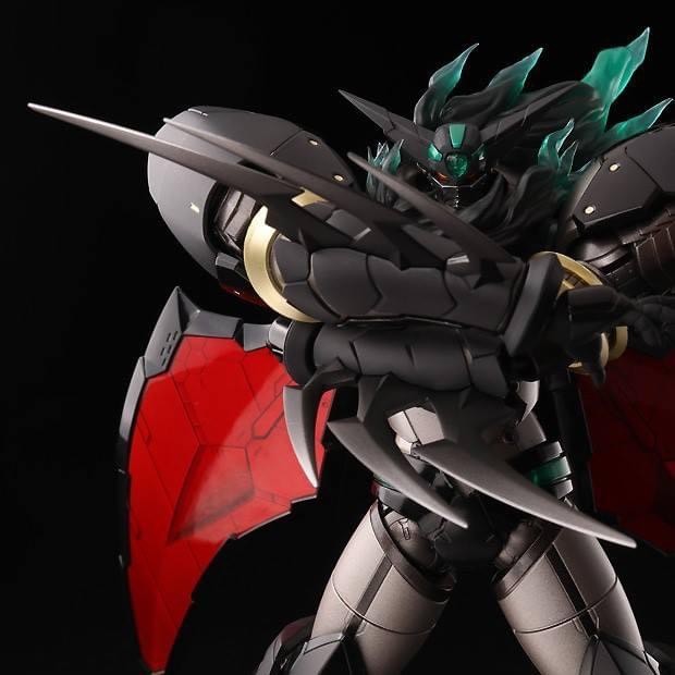 *Limited 1,200 pcs Worldwide* RIOBOT - Shin Getter 1 Black Ver. by Sentinel