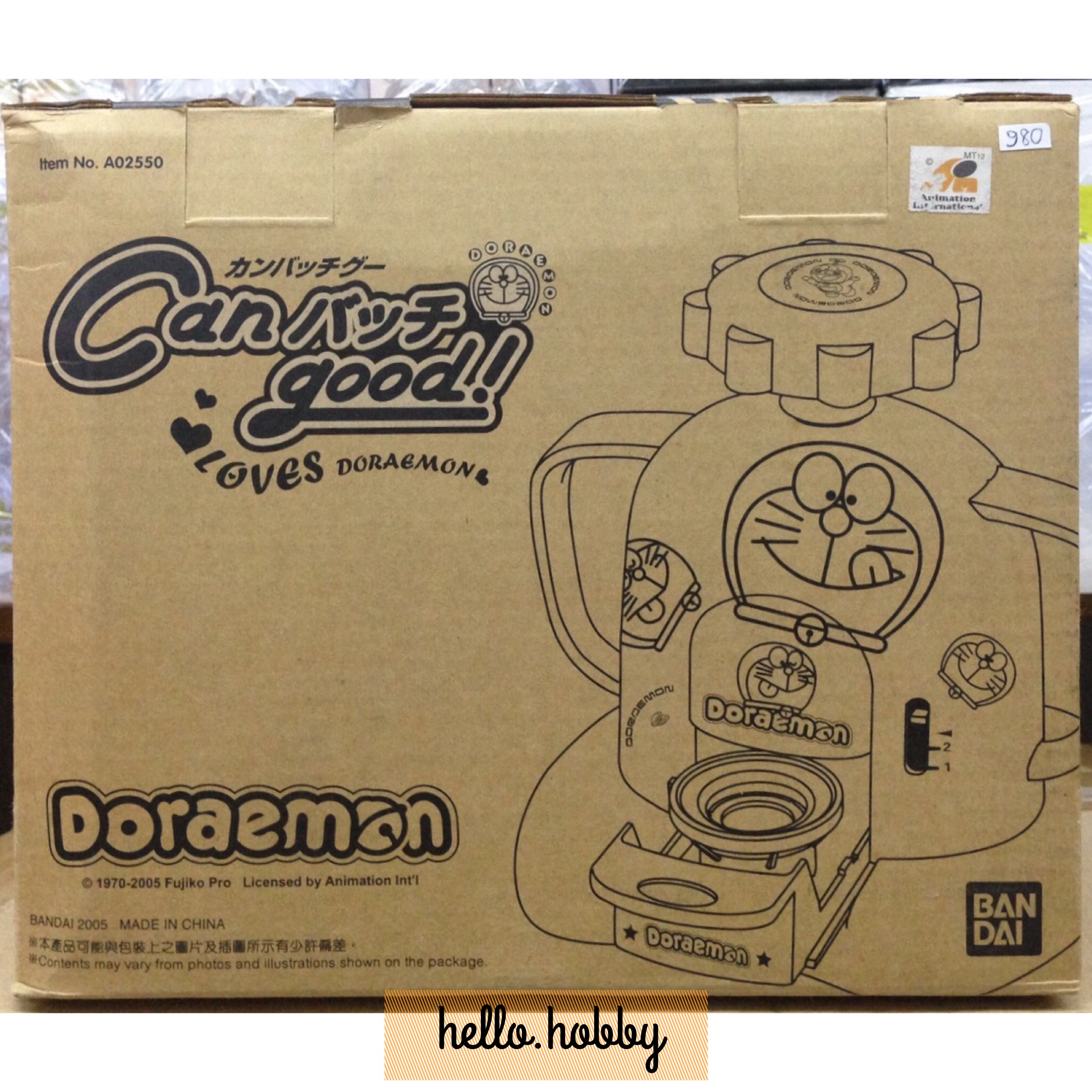 Doraemon เครื่องปั๊มเข็มกลัด by Bandai