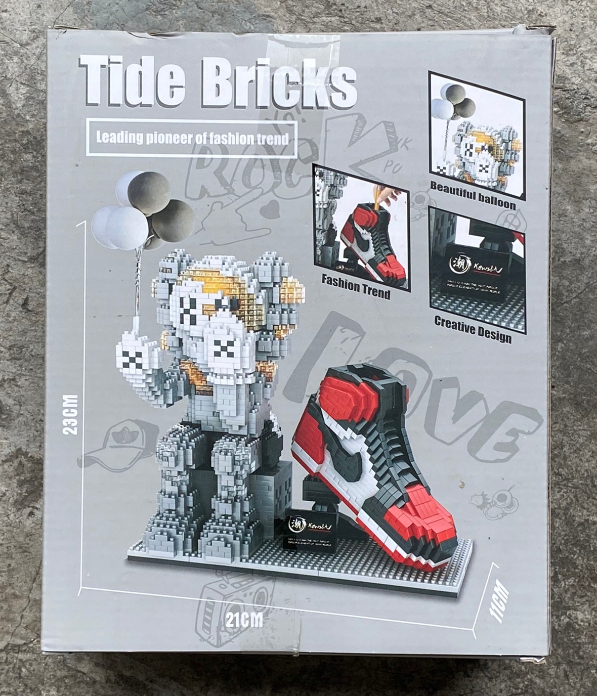 Yapin 6907 Kaws Pen Case 2199pcs (มีไฟ)