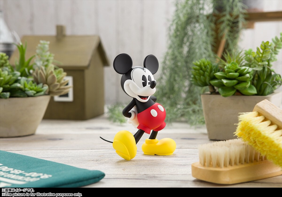 Pre-order : Figuarts ZERO Mickey Mouse 1930s