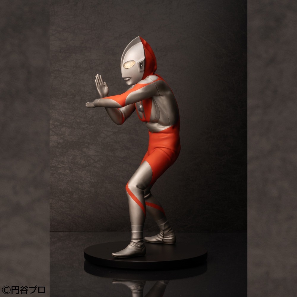 Pre-order : Tokusatsu's DNA STORE ProducT Ultraman (C Type) by Takashi Kinoshita by ADK emotions
